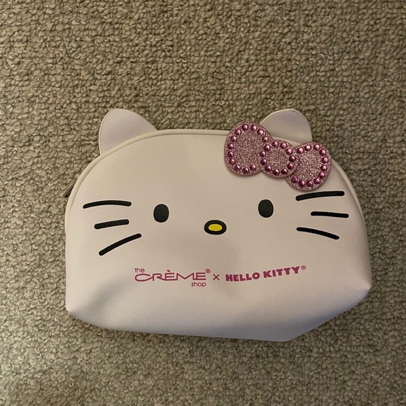 Hello Kitty x The Crème Shop White and Pink Cosmetic Bag - Picture 1 of 1